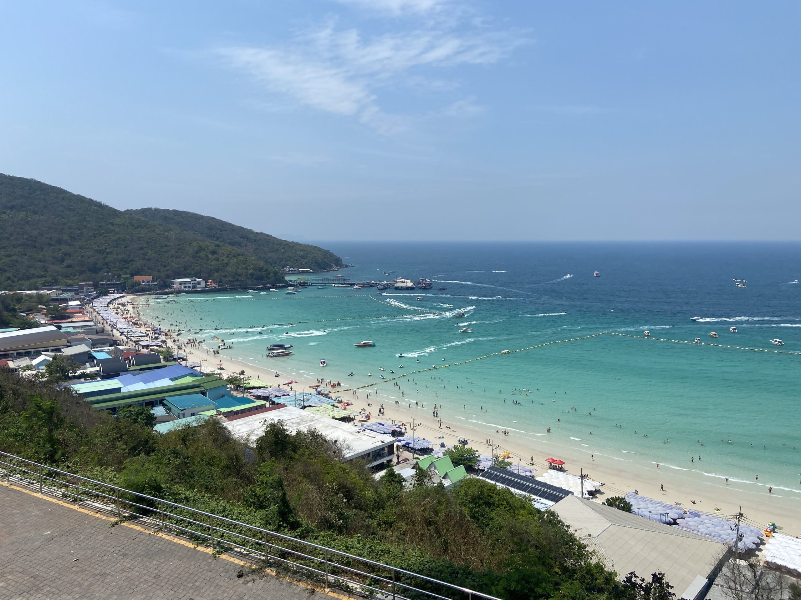 Thailand is full of amazing tourist attractions — from gorgeous beaches to breathtaking mountains.